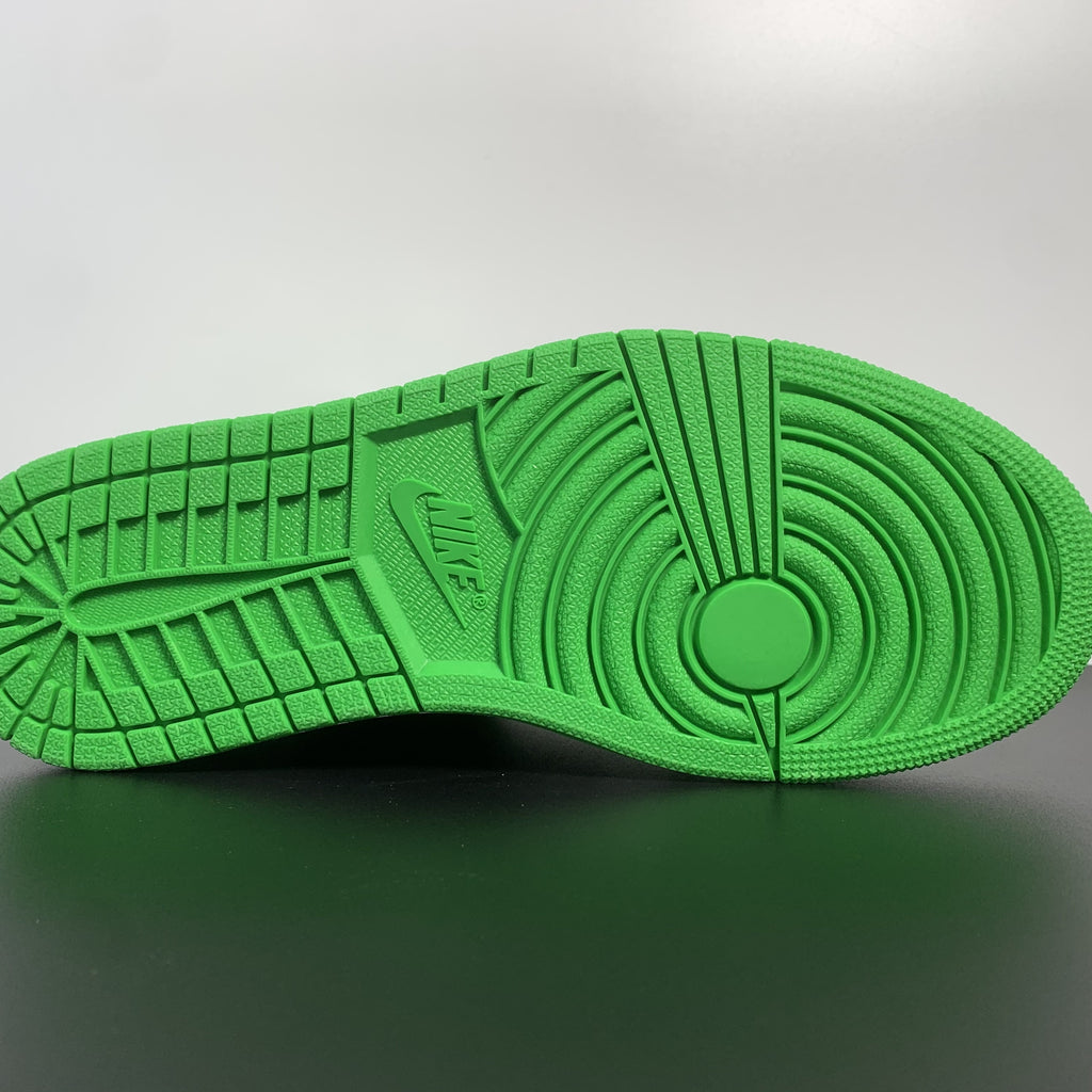 Nike Air Jordan 1 Retro High OG Patent Green