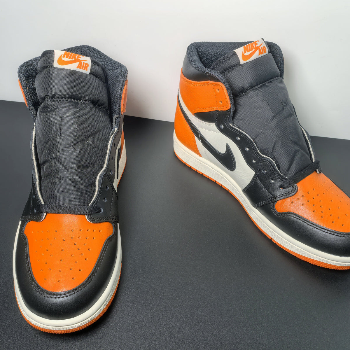 Air Jordan 1 High OG “Shattered Backboard”