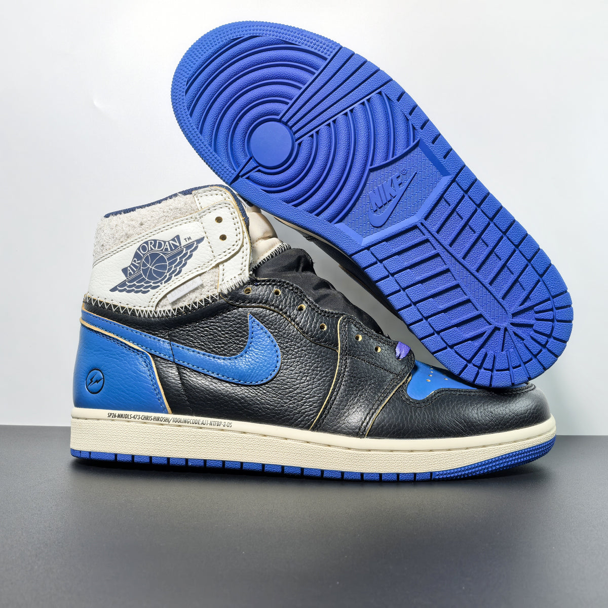 fragment x Union x Air Jordan 1 Hi