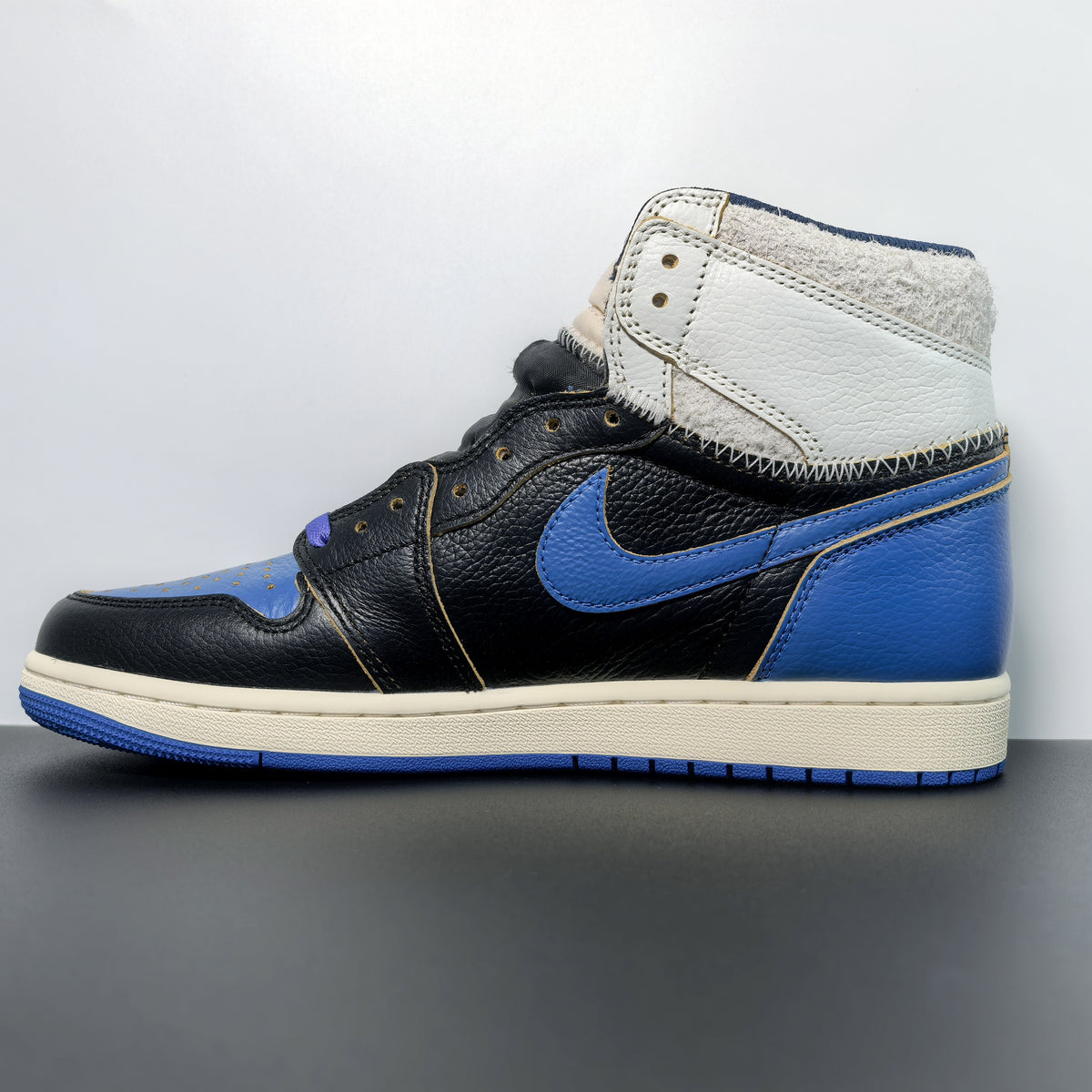 fragment x Union x Air Jordan 1 Hi