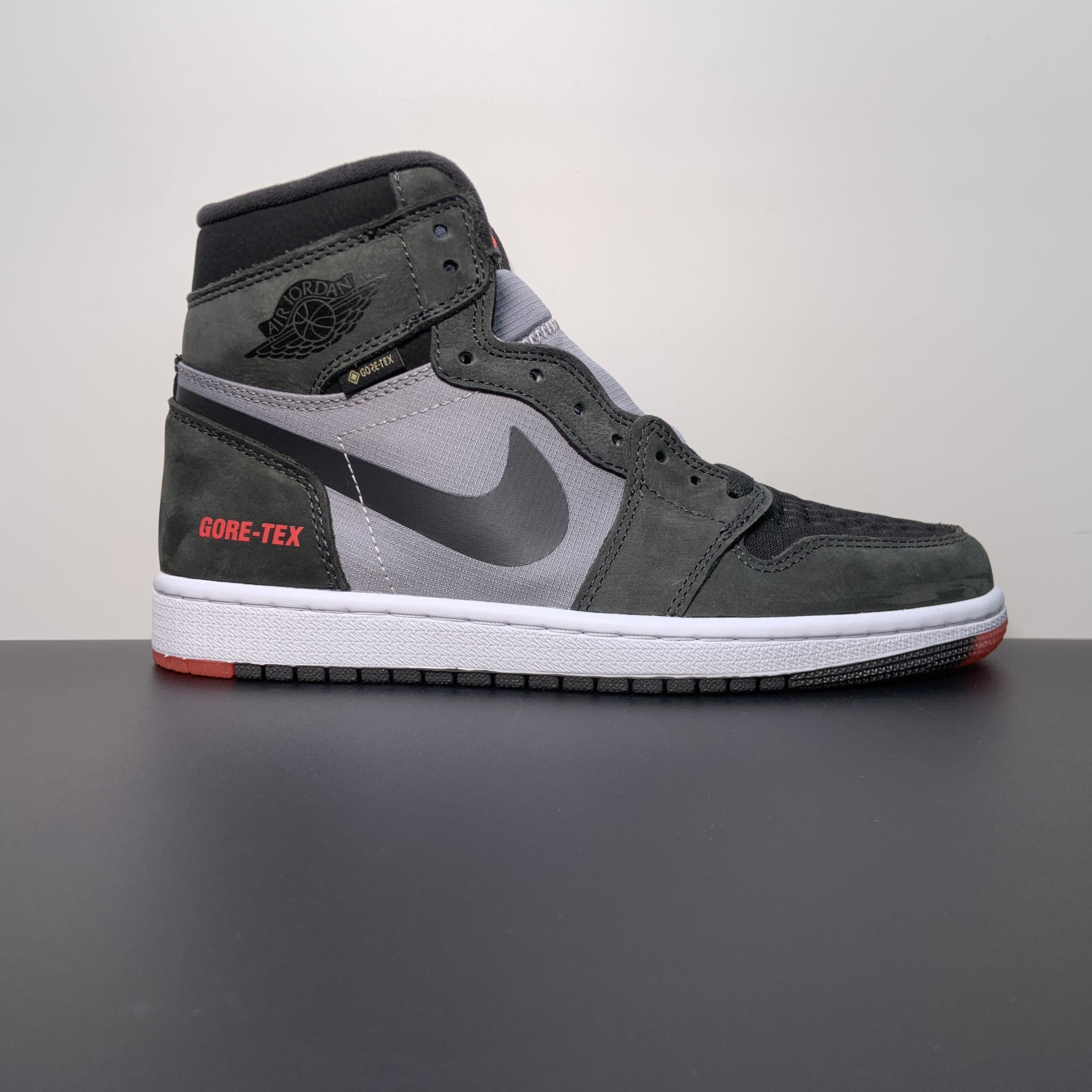Nike Air Jordan Air Jordan 1 Element