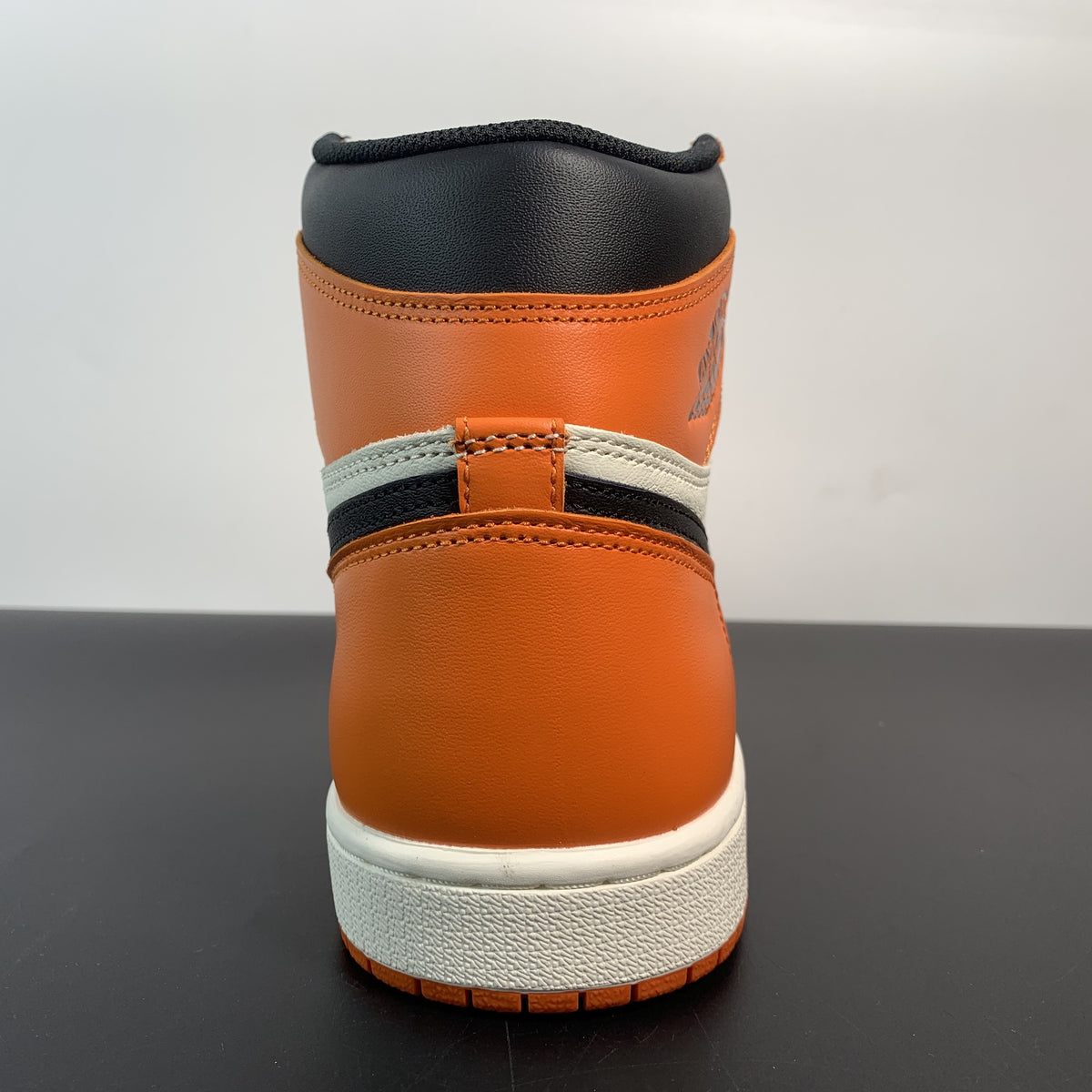 Nike Air Jordan 1 Retro High OG 'Shattered Backboard Away'