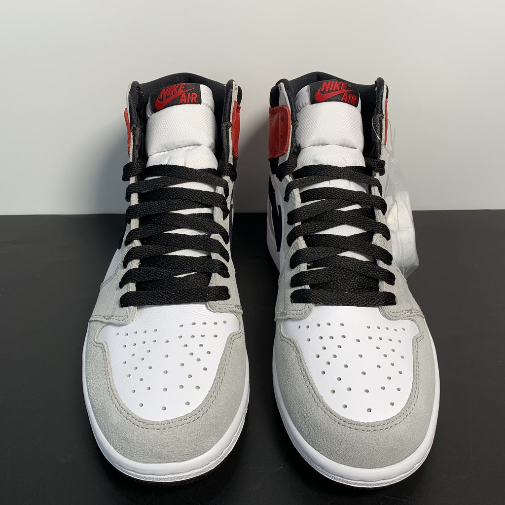 Nike Air Jordan 1 High OG“ Light Smoke Grey”