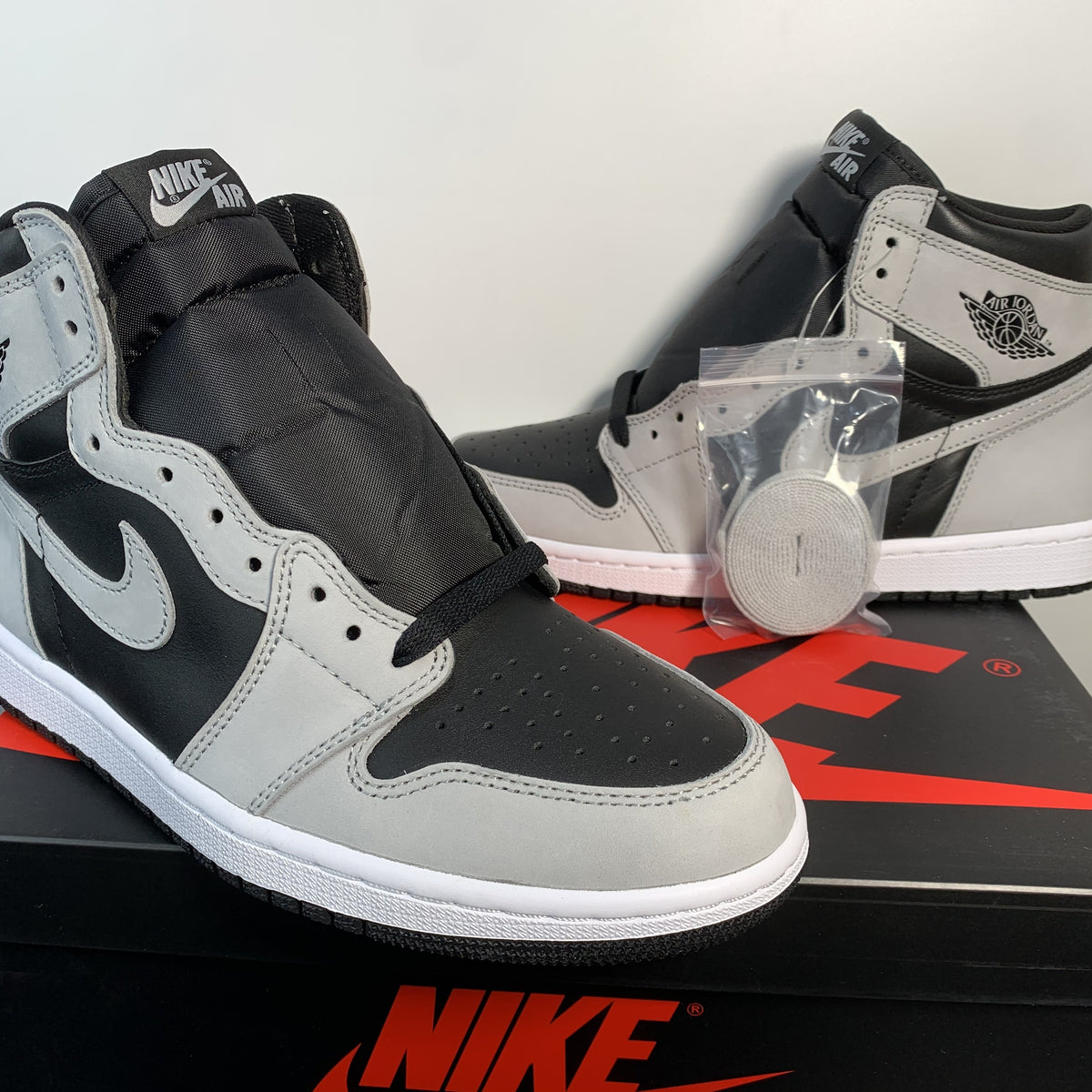 Nike Air Jordan 1 Retro High OG -Shadow2.0-