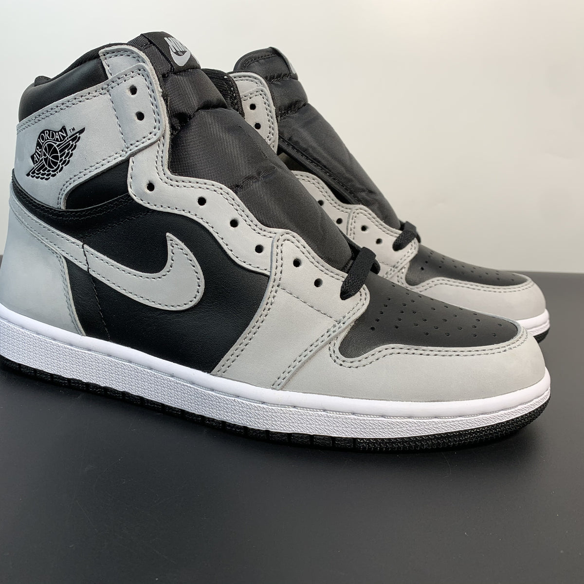Nike Air Jordan 1 Retro High OG -Shadow2.0-