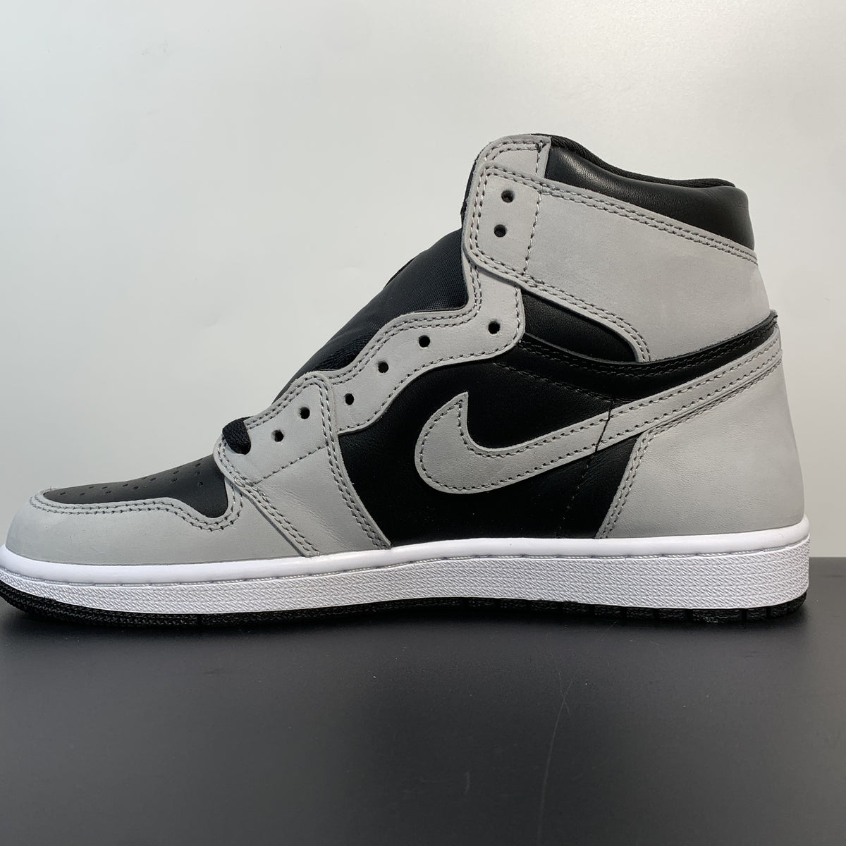 Nike Air Jordan 1 Retro High OG -Shadow2.0-