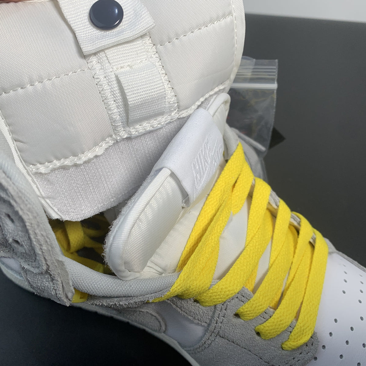 Nike Air Jordan 1 Retro High Switch 