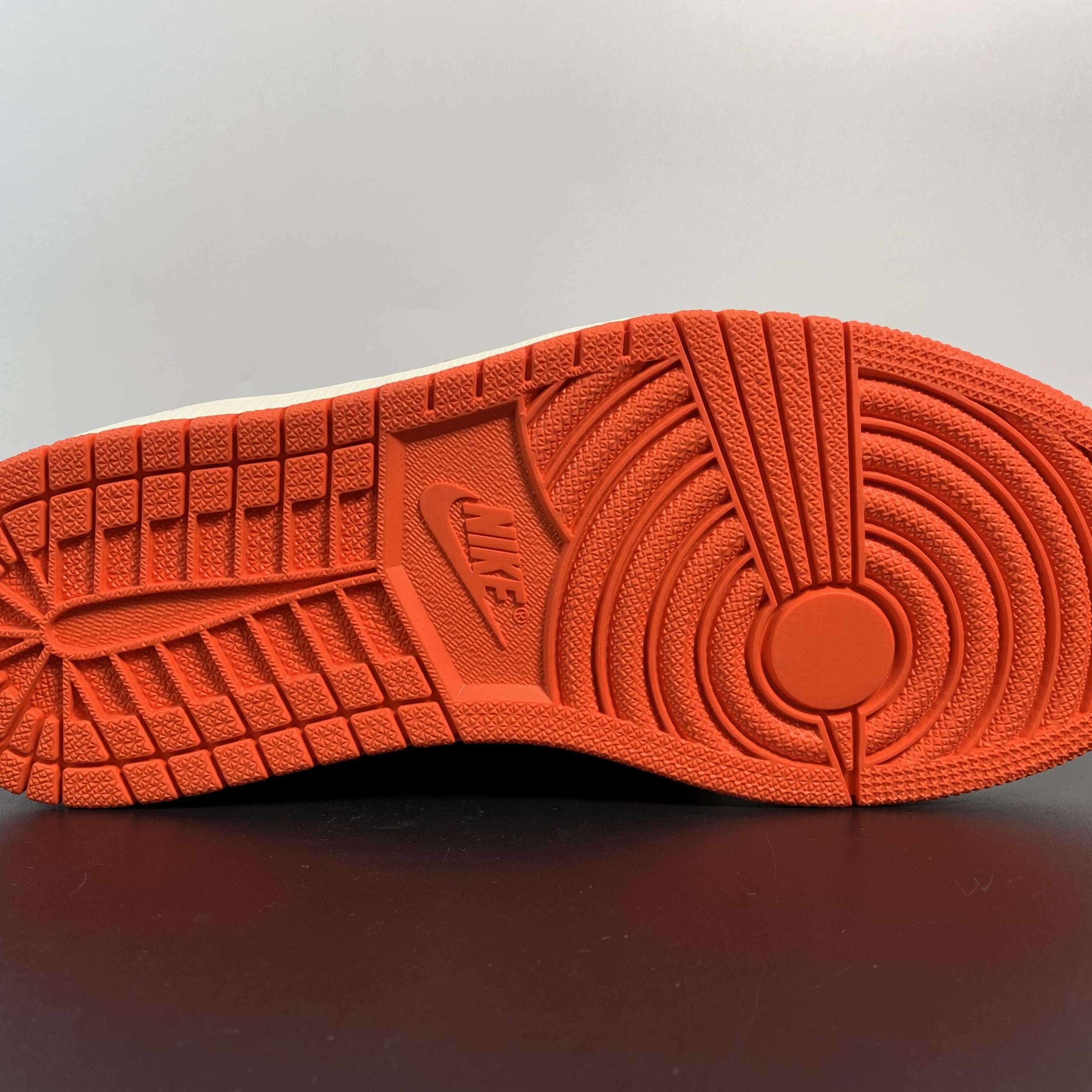 SoleFly x Air Jordan 1 Retro High “Miami Art Basel”