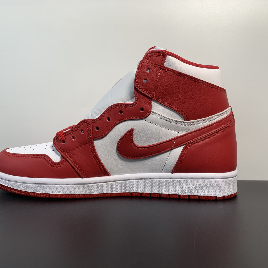 Nike Air Jordan1 High OG 