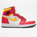 Nike Air Jordan 1 Retro High OG phối màu 'Light Fusion Red'