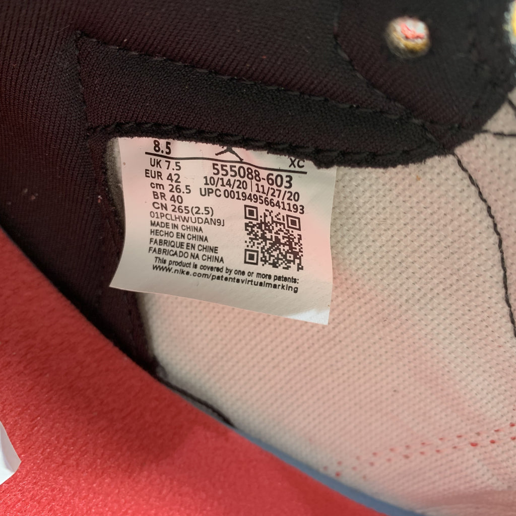 Nike Air Jordan 1 Retro High OG phối màu 'Light Fusion Red'