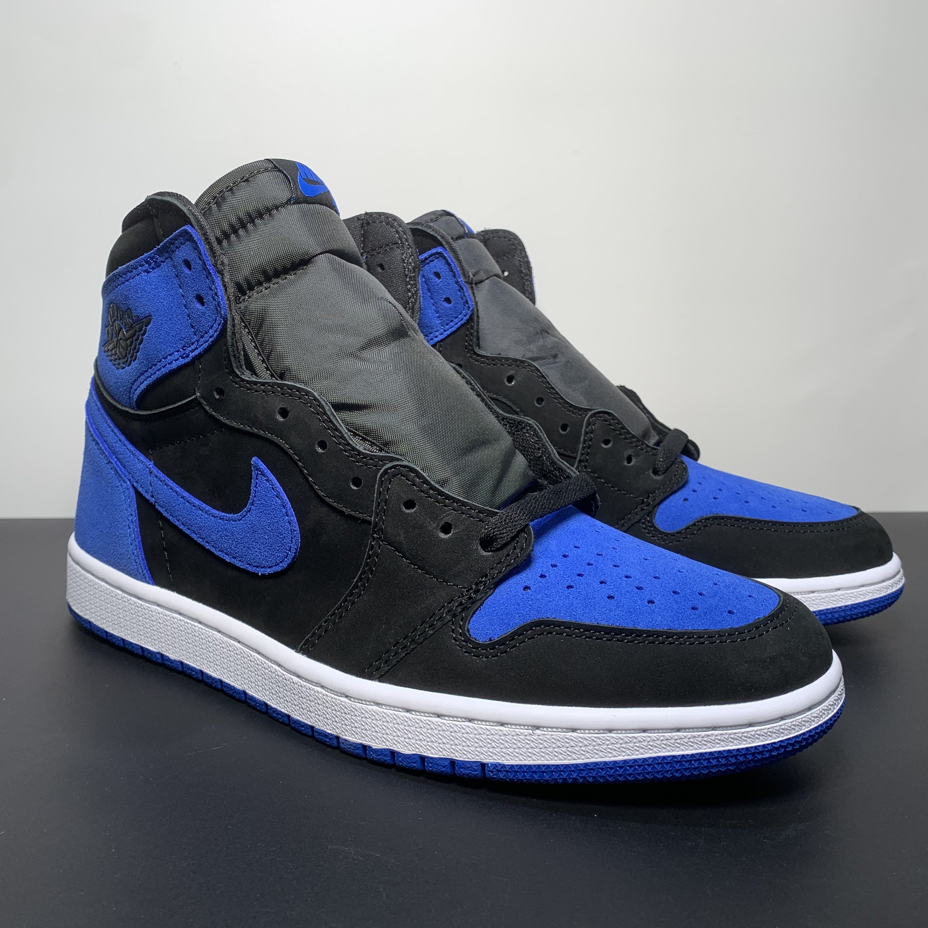 Air Jordan 1 High OG “Royal Reimagined”