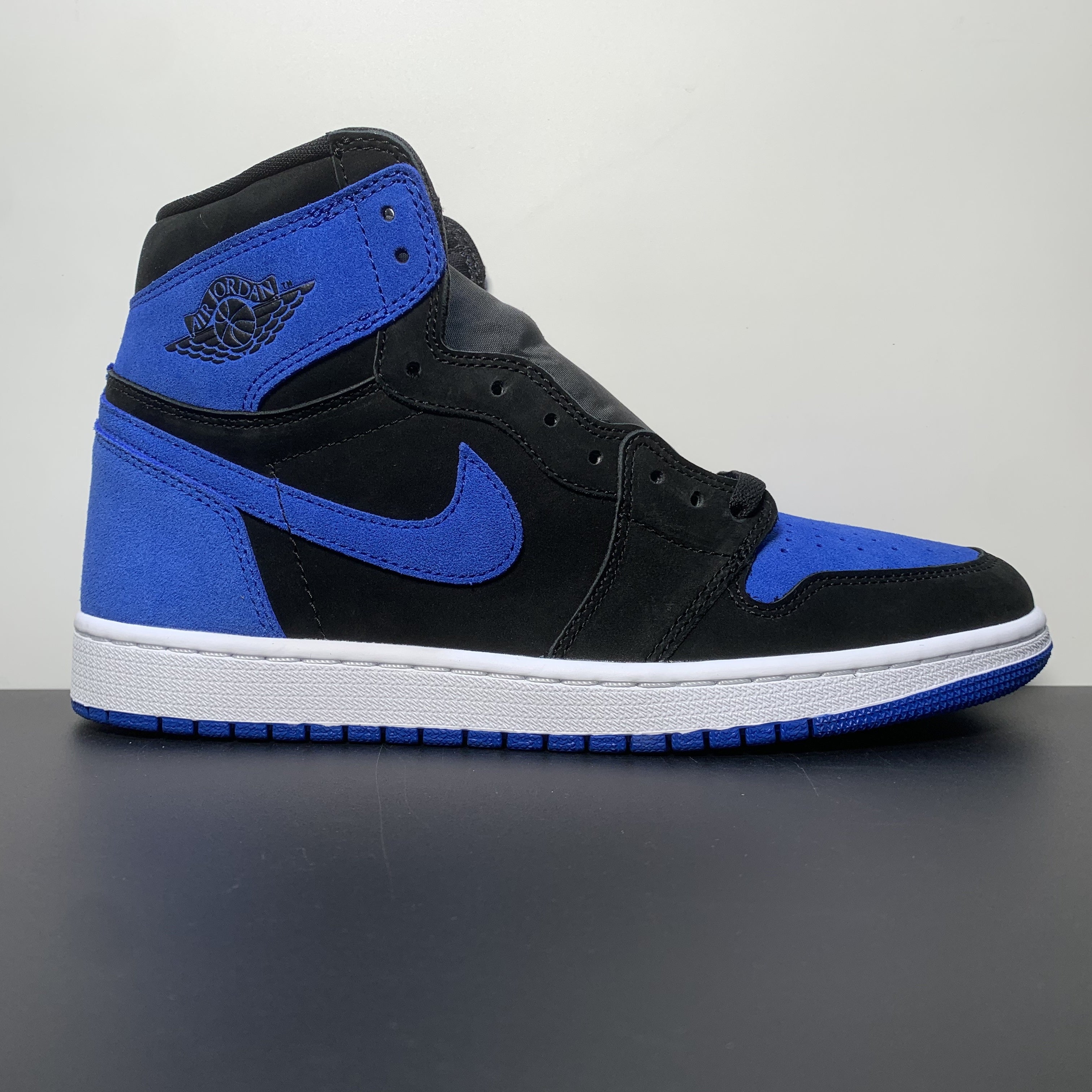 Air Jordan 1 High OG “Royal Reimagined”