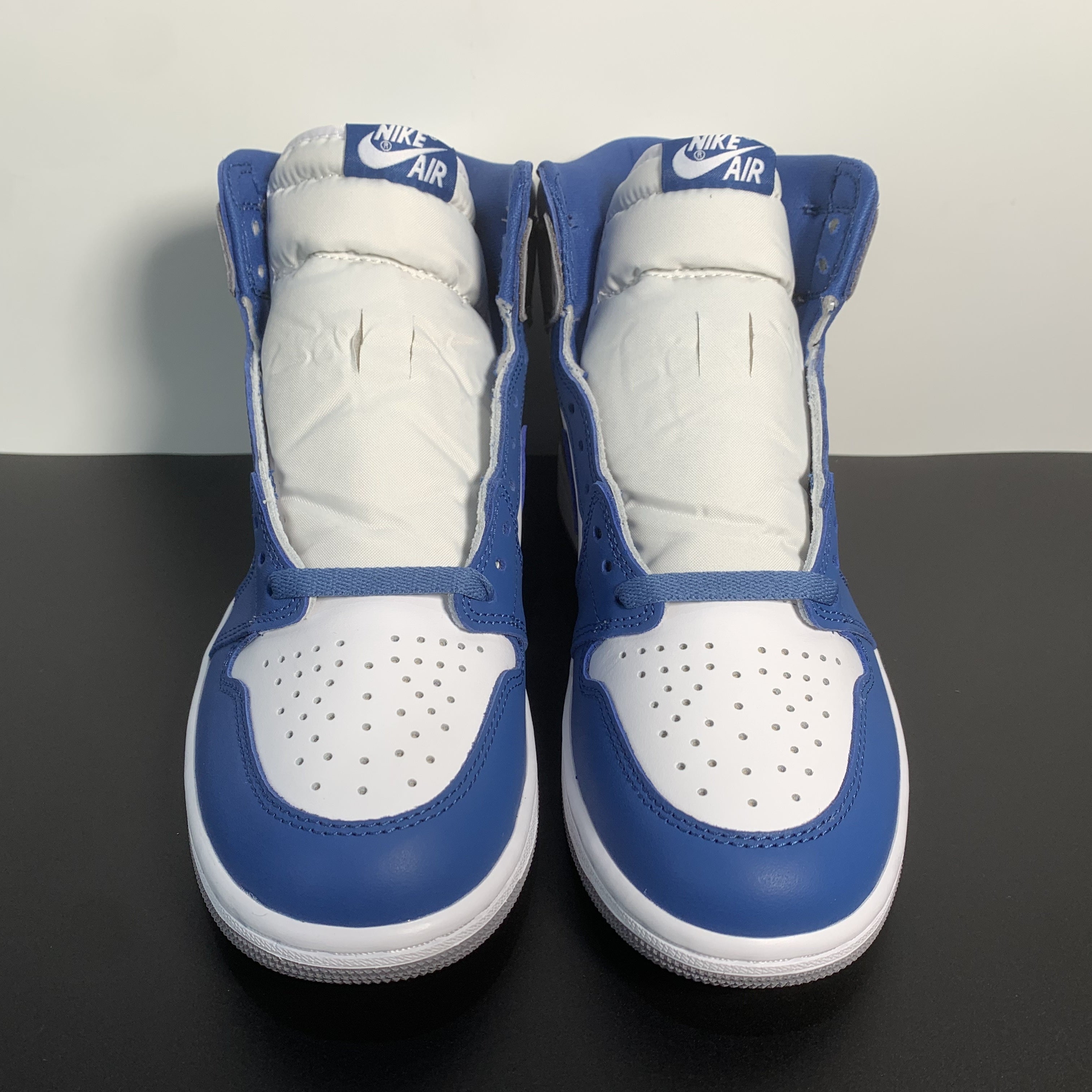 Air Jordan 1 High OG -True Blue-