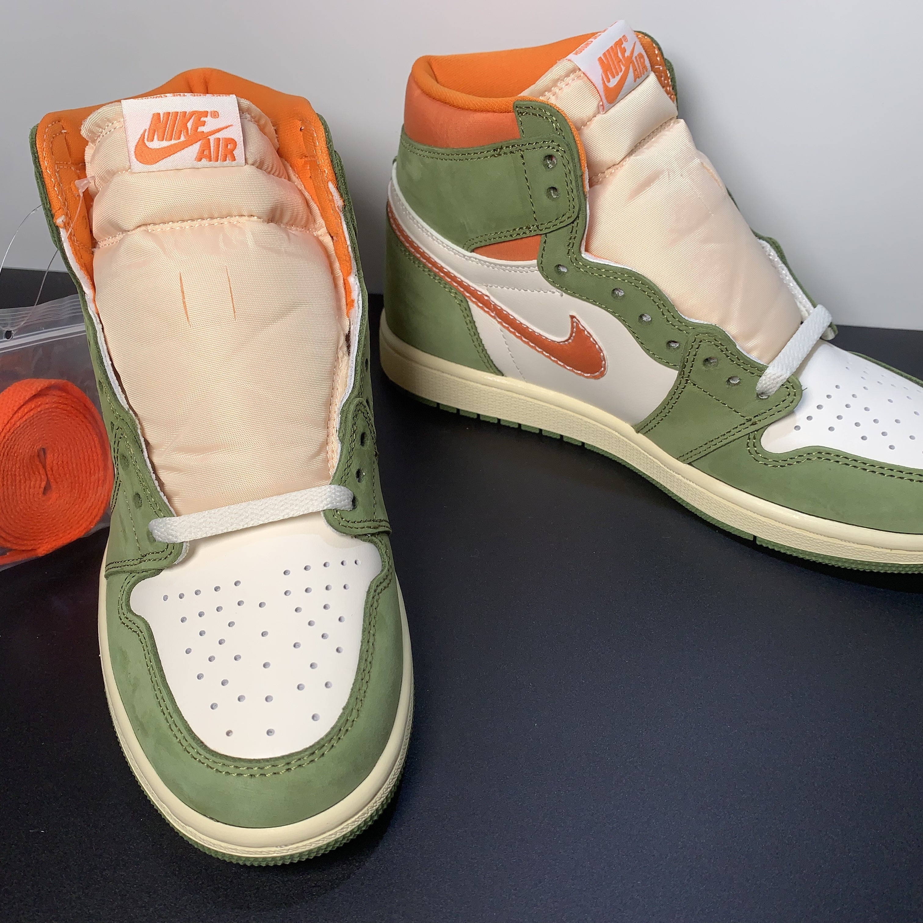 Nike Air Jordan 1 High OG Craft Celadon