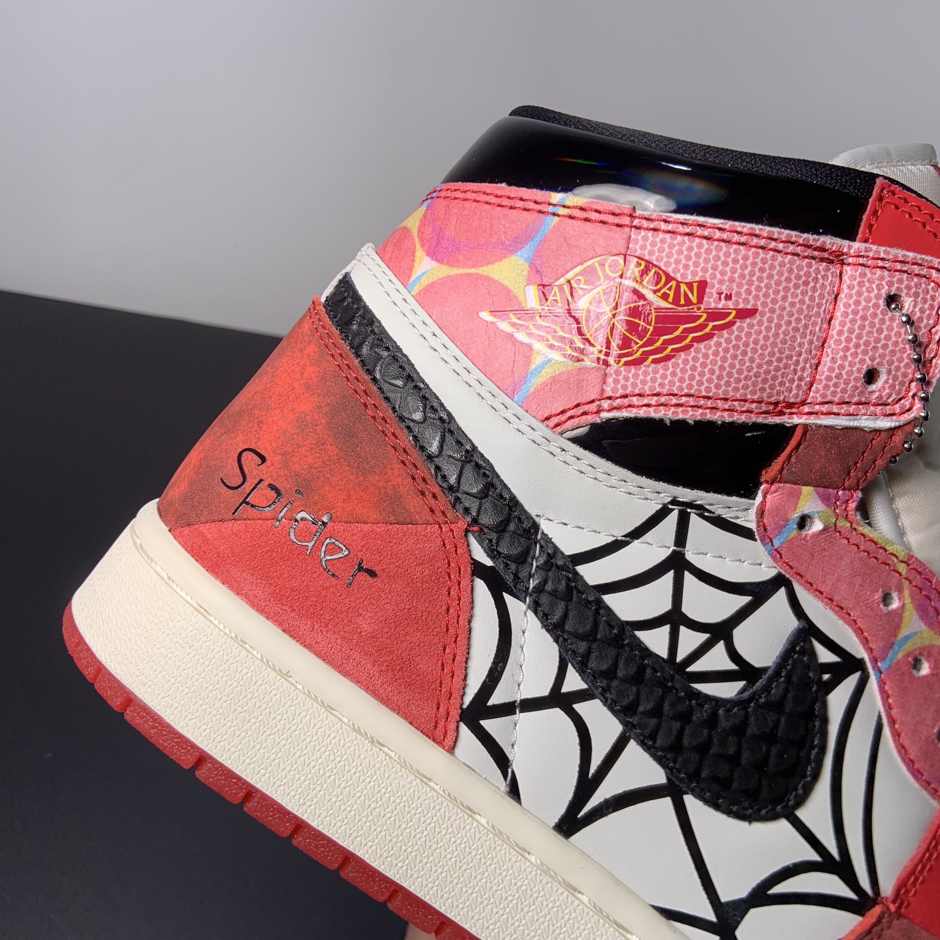 Air Jordan 1 High OG “Next Chapter”SPIDER 2.0