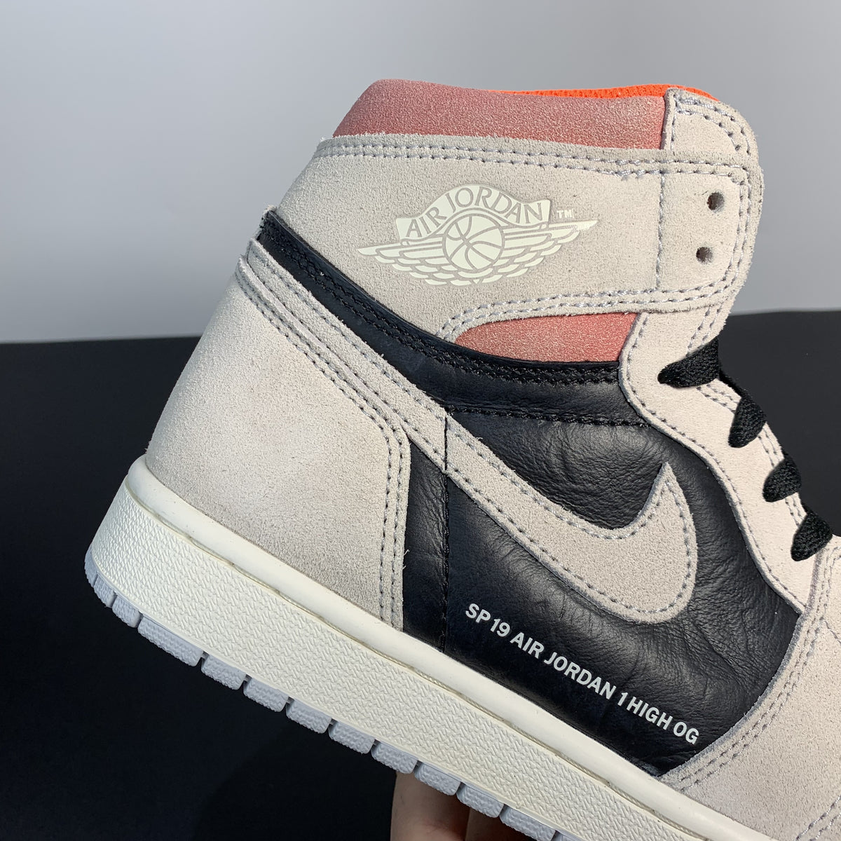 Air Jordan 1 Retro High OG