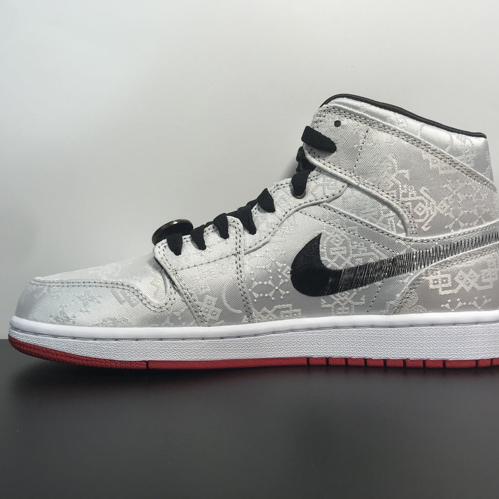 Nike Air Jordan 1 Mid “Fearless”