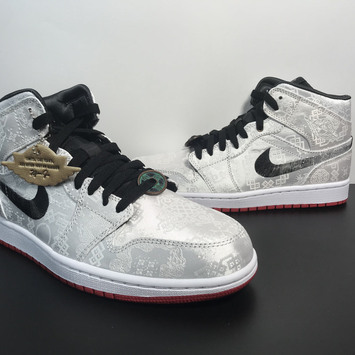 Nike Air Jordan 1 Mid “Fearless”